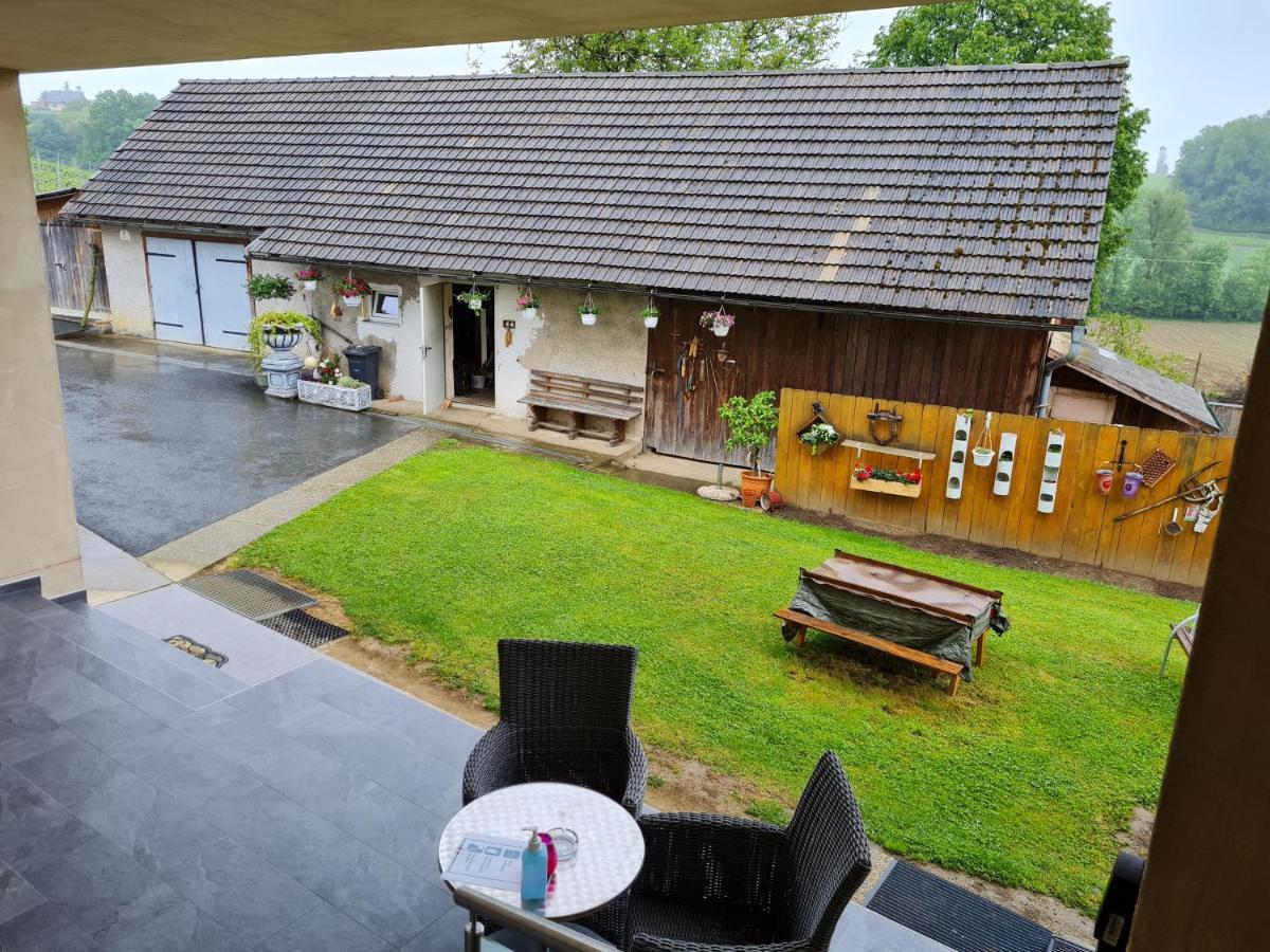 Dahoam By Fam. Franz Apartman Gamlitz Kültér fotó