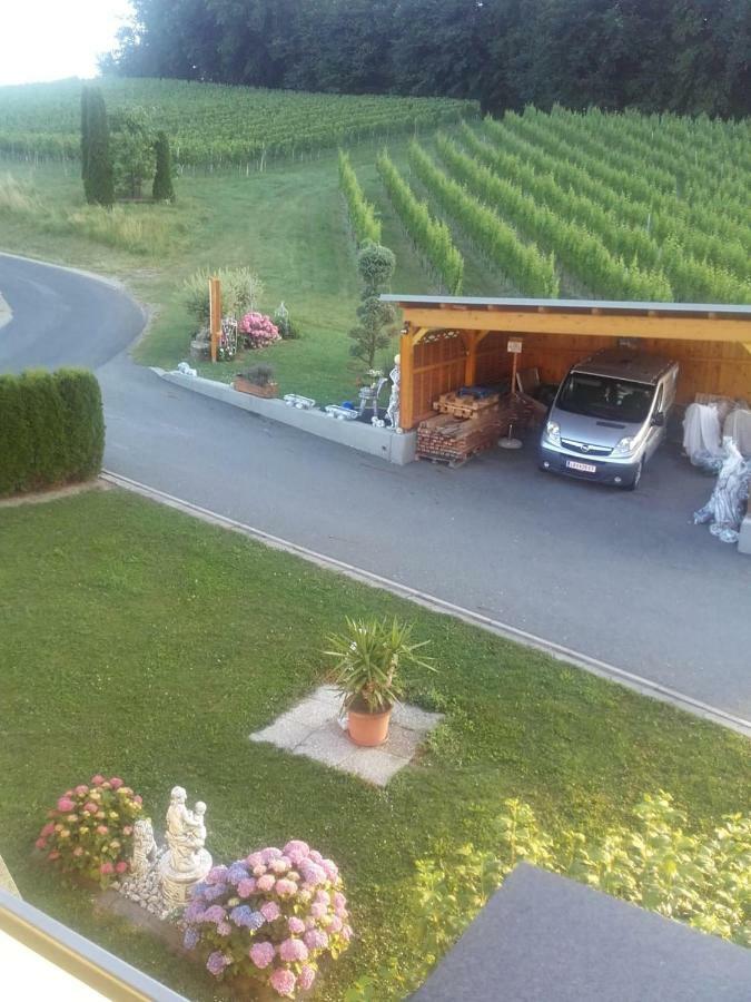 Dahoam By Fam. Franz Apartman Gamlitz Kültér fotó